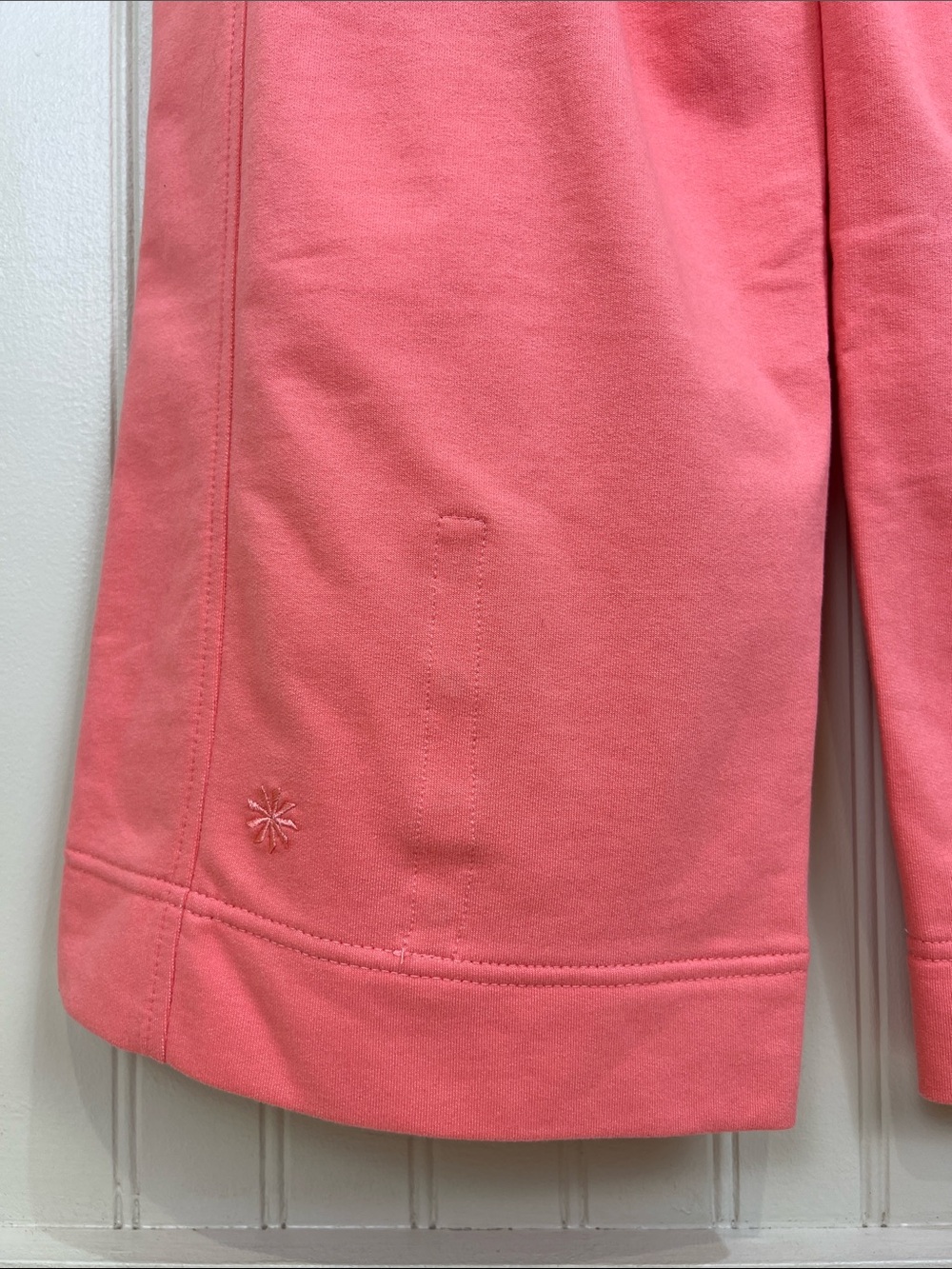 NWOT Athleta Retroterry High Rise Wide Leg Cargo Pant in Hibiscus Coral Size XS - Picture 6 of 12